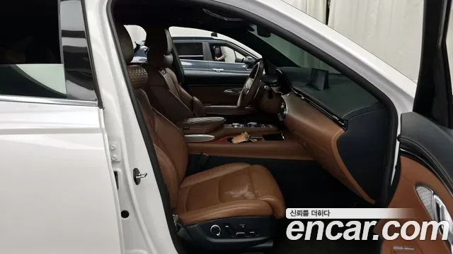 Genesis GV70 2.5T бензин AWD ( ), миниатюра 4
