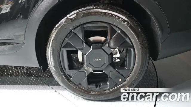 Kia Sportage бензин 1.6 Turbo 4WD Signature X Line, миниатюра 21