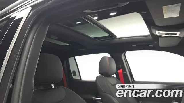 Mercedes-Benz GLB AMG GLB35 4MATIC, миниатюра 2