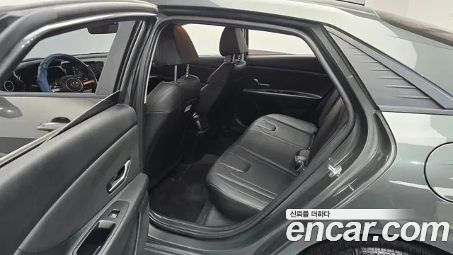 Hyundai Avante (CN7), миниатюра 3