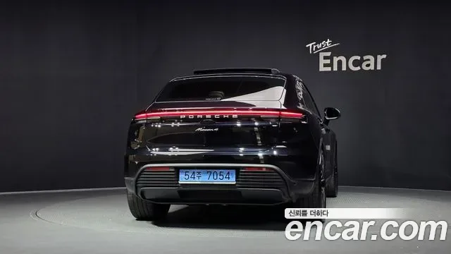 Porsche EV, миниатюра 20