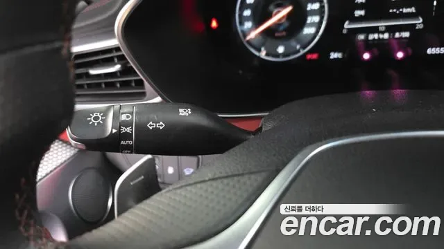 Genesis G70 бензин 2.0T 2WD ( ), миниатюра 18