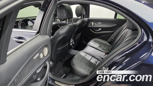 Mercedes-Benz E-Class E350 4MATIC AMG Line, миниатюра 26