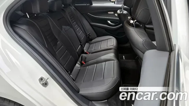 Mercedes-Benz E-Class E220d 4MATIC AMG Line, миниатюра 11