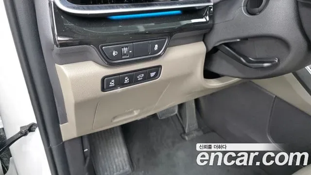 Kia Carnival бензин 9 мест X Line, миниатюра 18