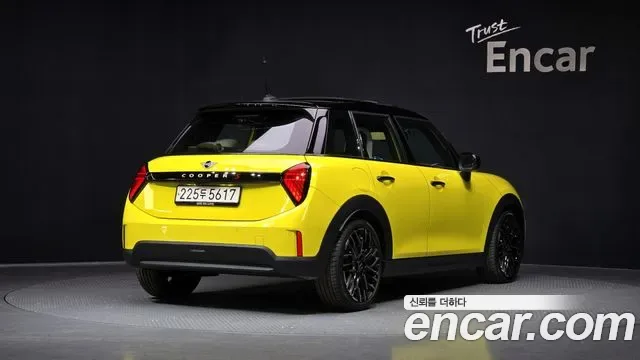 MINI Cooper, миниатюра 16