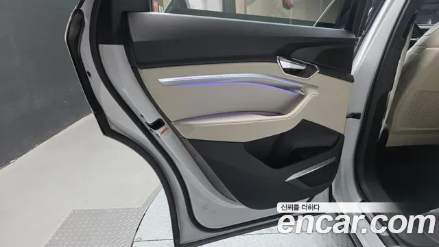 Audi e-, миниатюра 26