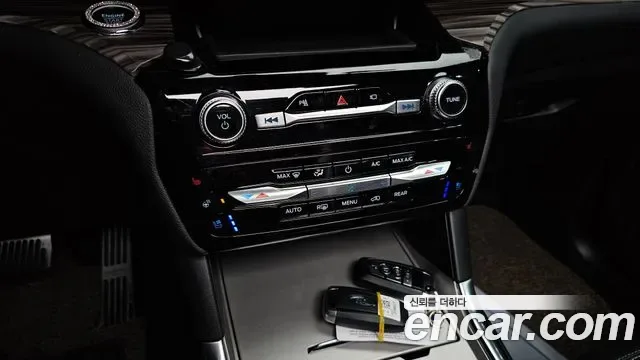 Ford Explorer 2.3 4WD, миниатюра 15