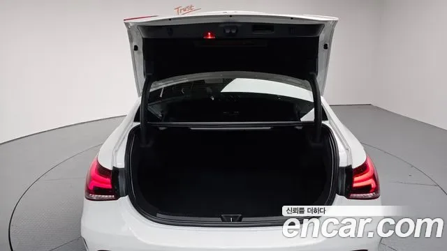 Mercedes-Benz A-Class AMG A35 4MATIC, миниатюра 20