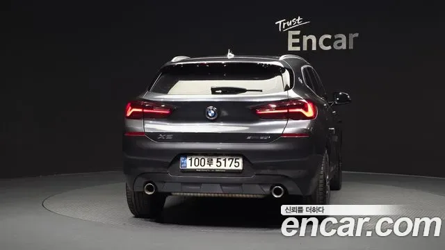 BMW X2 xDrive20i, миниатюра 3