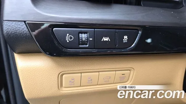 Kia Carnival бензин 7 мест Signature, миниатюра 7