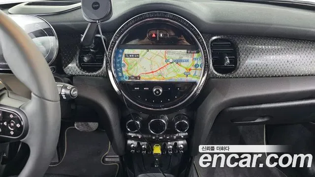 MINI Cooper SE III, миниатюра 18