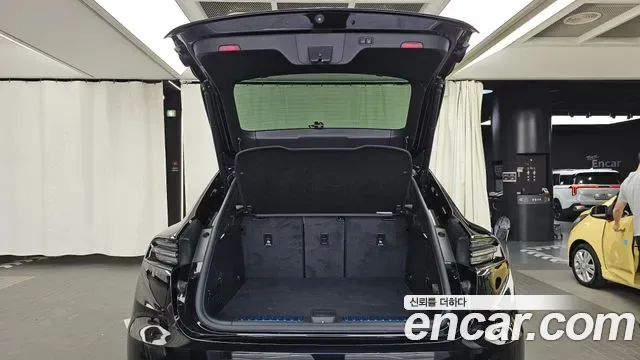 Porsche EV, миниатюра 17
