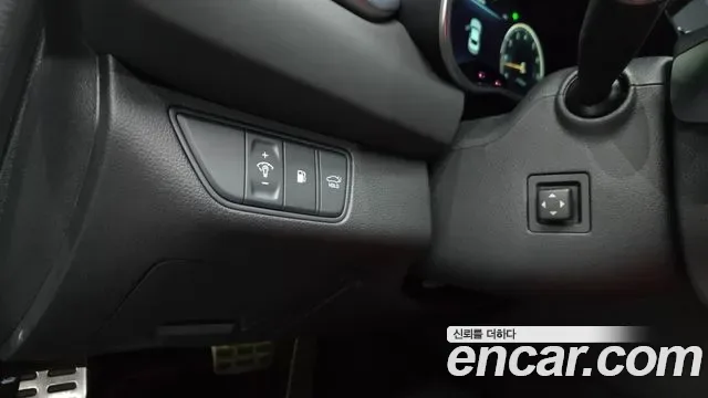 Genesis G70 бензин 2.5T 4WD ( ), миниатюра 2