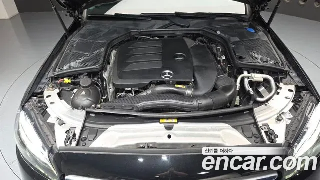 Mercedes-Benz C-Class C200, миниатюра 17