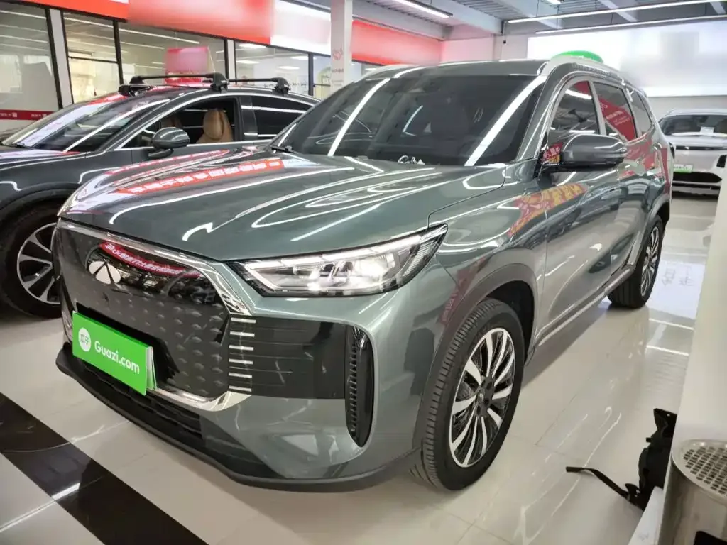Chery Fulwin T8