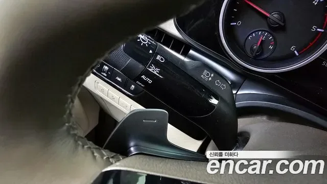 Kia Carnival дизель 9 мест, миниатюра 13