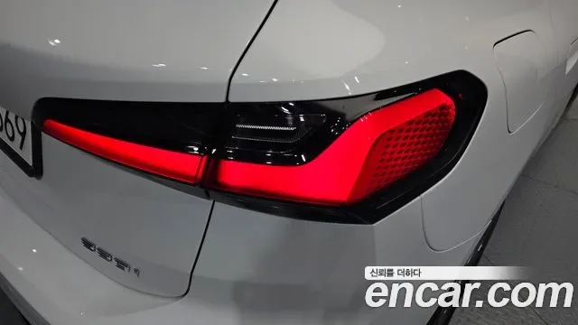 BMW 2 (U06) 220i, миниатюра 10