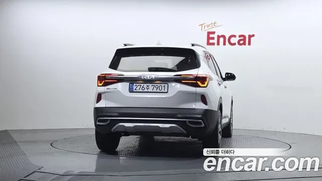 Kia Seltos бензин 1.6 Turbo 2WD Signature, миниатюра 2