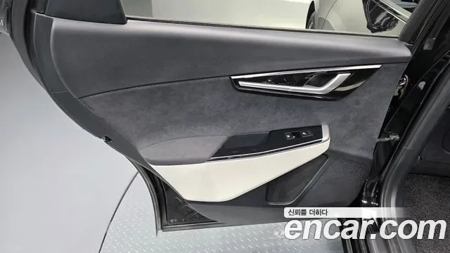 Kia EV6 GT Line, миниатюра 6
