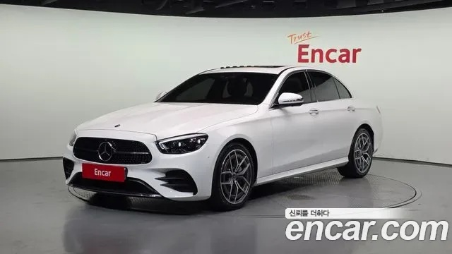 Mercedes-Benz E-Class E220d 4MATIC AMG Line