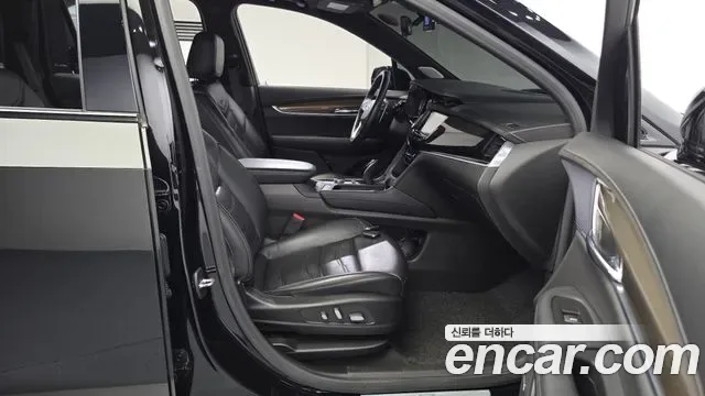 Cadillac XT6, миниатюра 16