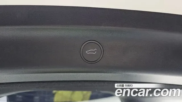 Tesla Y RWD, миниатюра 18