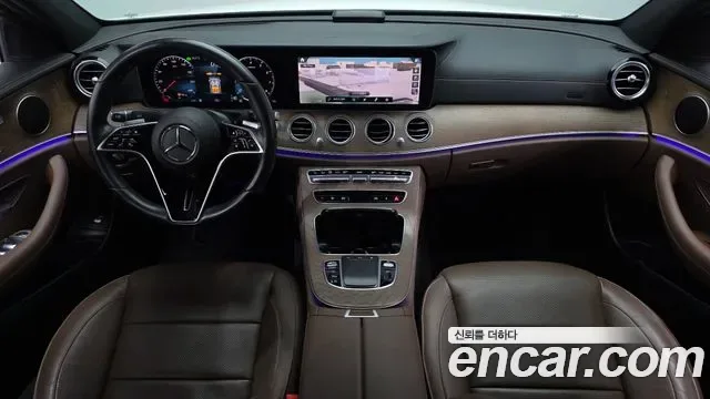 Mercedes-Benz E-Class E250, миниатюра 24