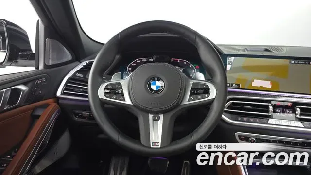 BMW X6 M50i, миниатюра 20