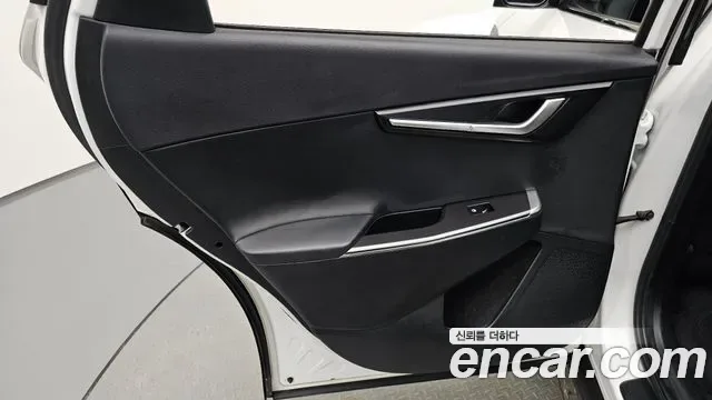 Kia EV6, миниатюра 21