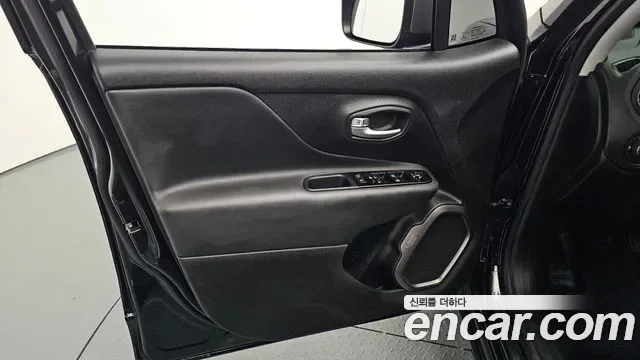 Jeep Renegade 1.6 дизель, миниатюра 7