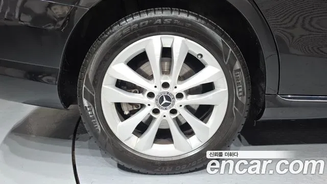 Mercedes-Benz C-Class C200, миниатюра 20