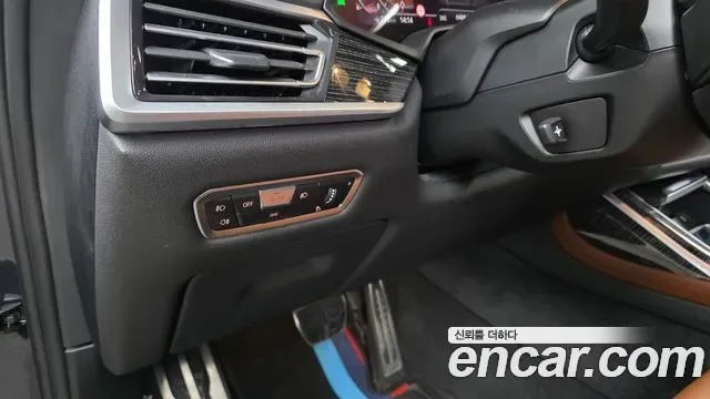 BMW X7 xDrive 40i M 6 мест, миниатюра 3