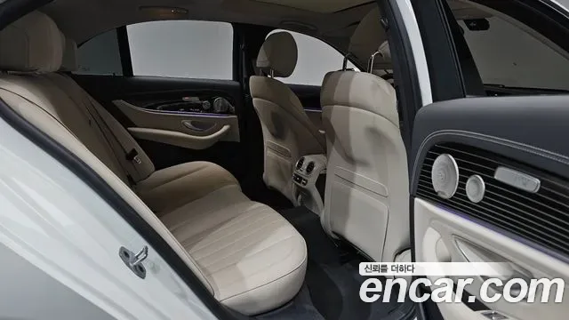 Mercedes-Benz E-Class E450 4MATIC, миниатюра 22