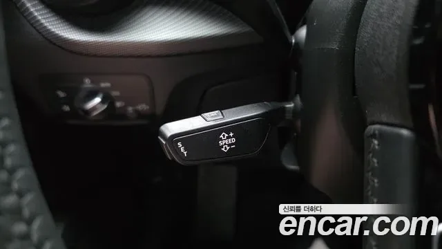 Audi Q2 35 TDI Premium, миниатюра 13