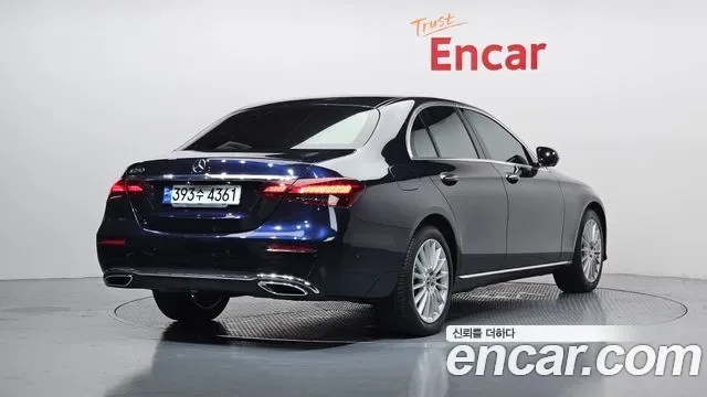 Mercedes-Benz E-Class E250, миниатюра 13