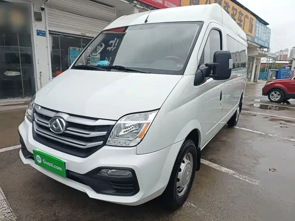 MAXUS V80