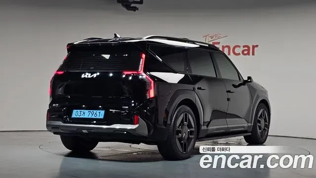 Kia EV9 4WD GT Line, миниатюра 9
