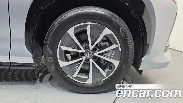 Lexus RZ450e, миниатюра 13