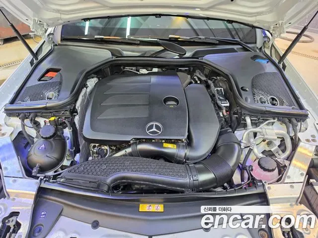 Mercedes-Benz E-Class E350 4MATIC, миниатюра 14