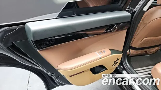 Hyundai Grandeur Premium, миниатюра 22