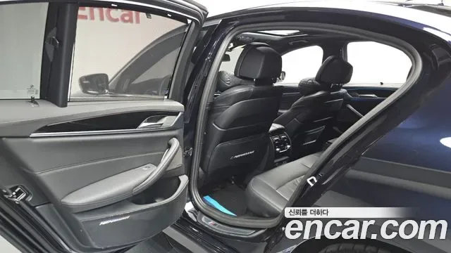 BMW 5 (G30) 530e M, миниатюра 23