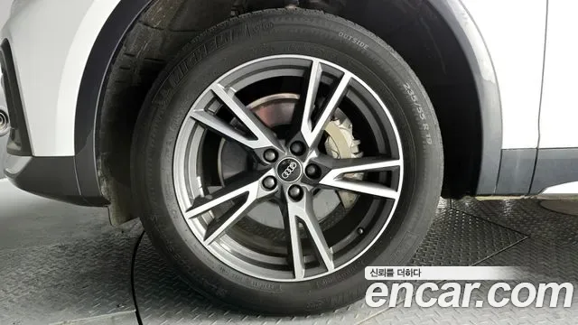 Audi Q5 45 TFSI, миниатюра 11