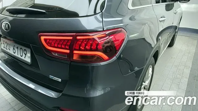 Kia Sorento дизель 2.0 2WD, миниатюра 23