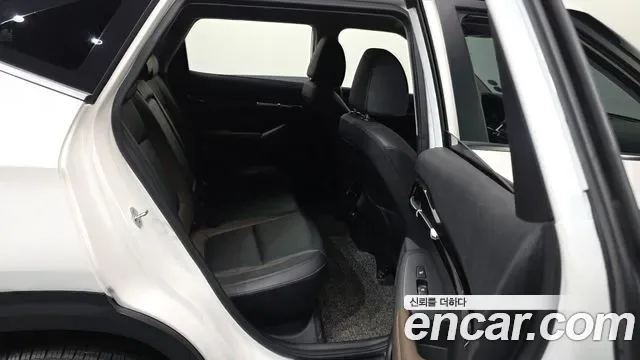 Kia Seltos бензин 1.6 Turbo 2WD Signature, миниатюра 5