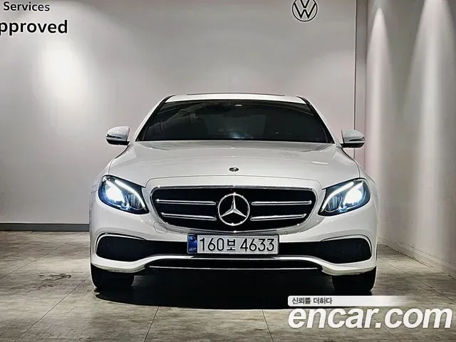 Mercedes-Benz E-Class E250, миниатюра 12