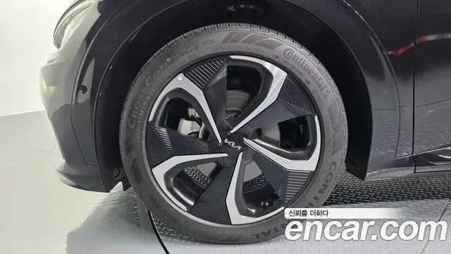 Kia EV6 GT Line, миниатюра 3