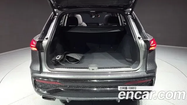 Audi Q5 45 TFSI S Line, миниатюра 2