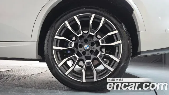 BMW X5 xDrive 40i M, миниатюра 18