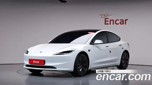 Tesla 3 RWD